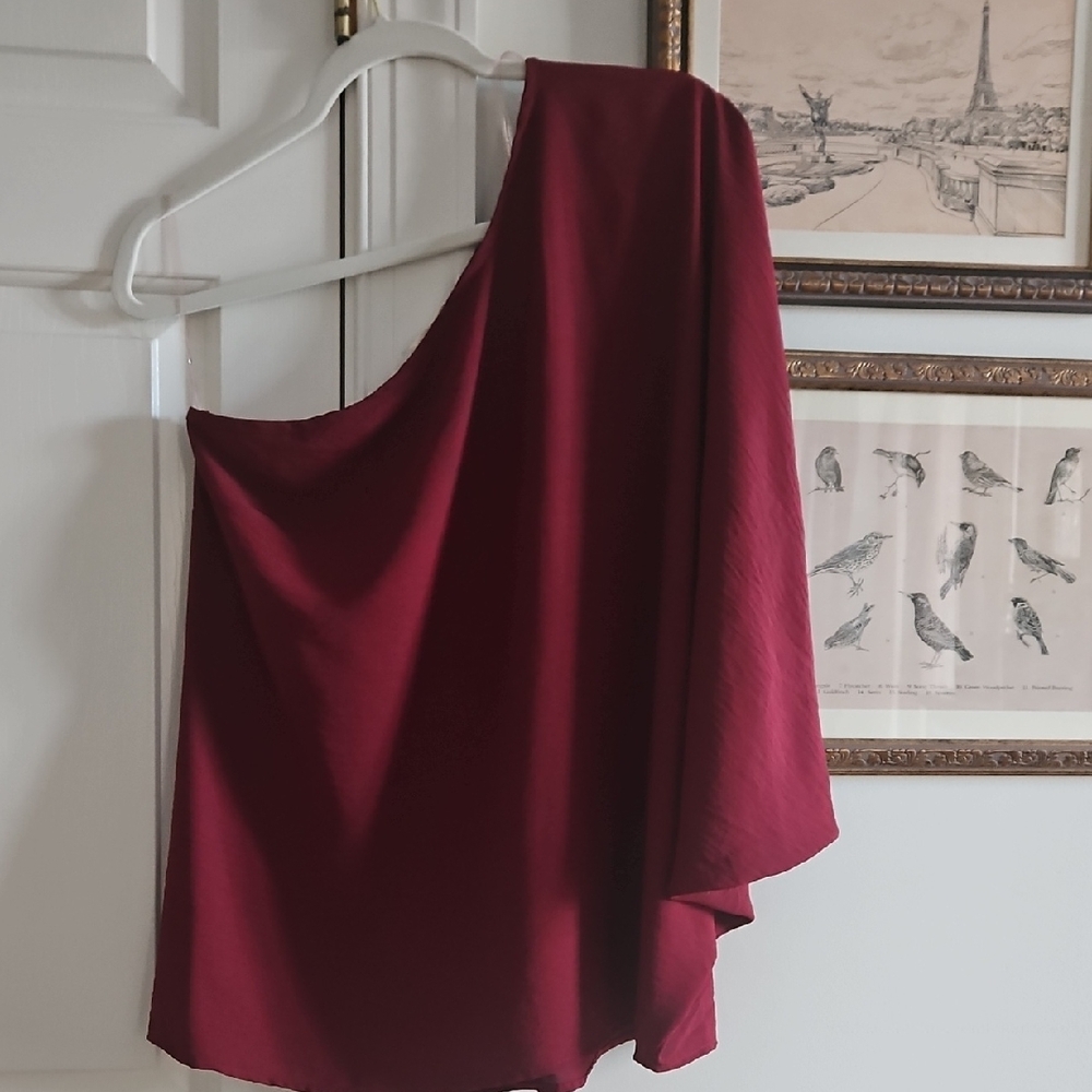 Asymmetrical Burgundy One Shoulder Flowy Top